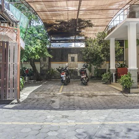 Reddoorz Syariah @ Raya Tajem Maguwo Hotel Kalasan Luaran gambar