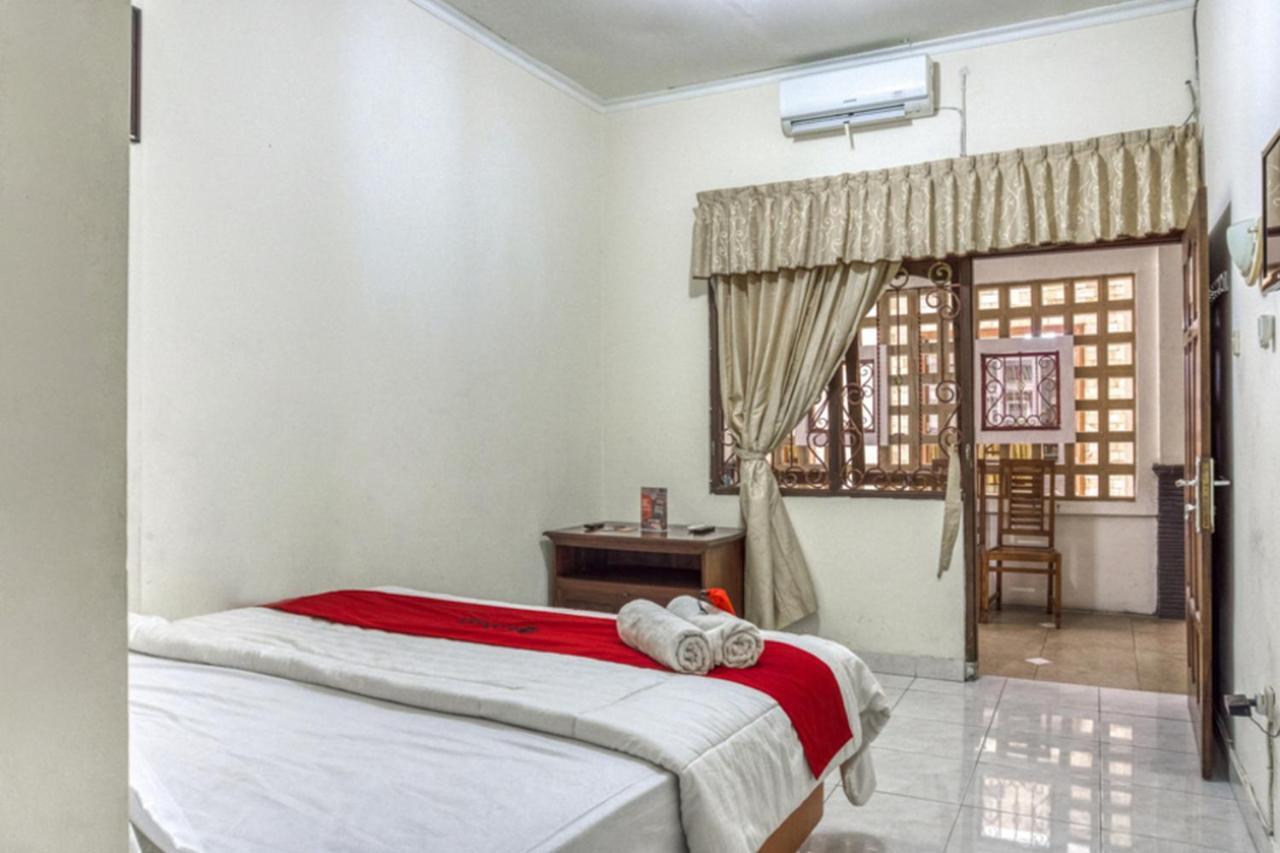 Reddoorz Syariah @ Raya Tajem Maguwo Hotel Kalasan Luaran gambar